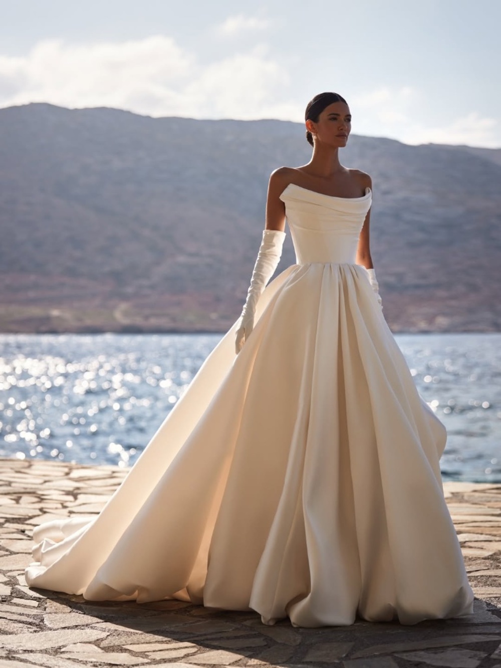 Millanova Coraline Wedding dress Brand New